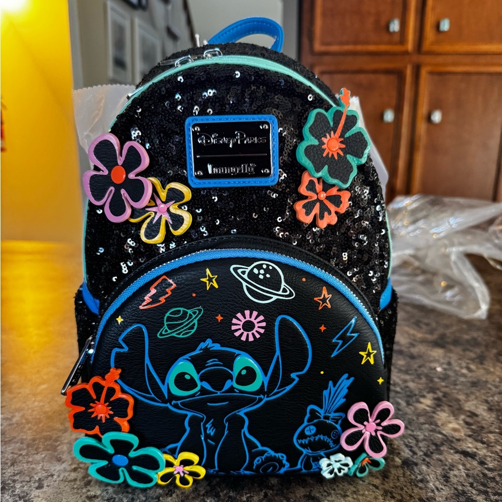 Loungefly Stitch black 626 sequins backpack